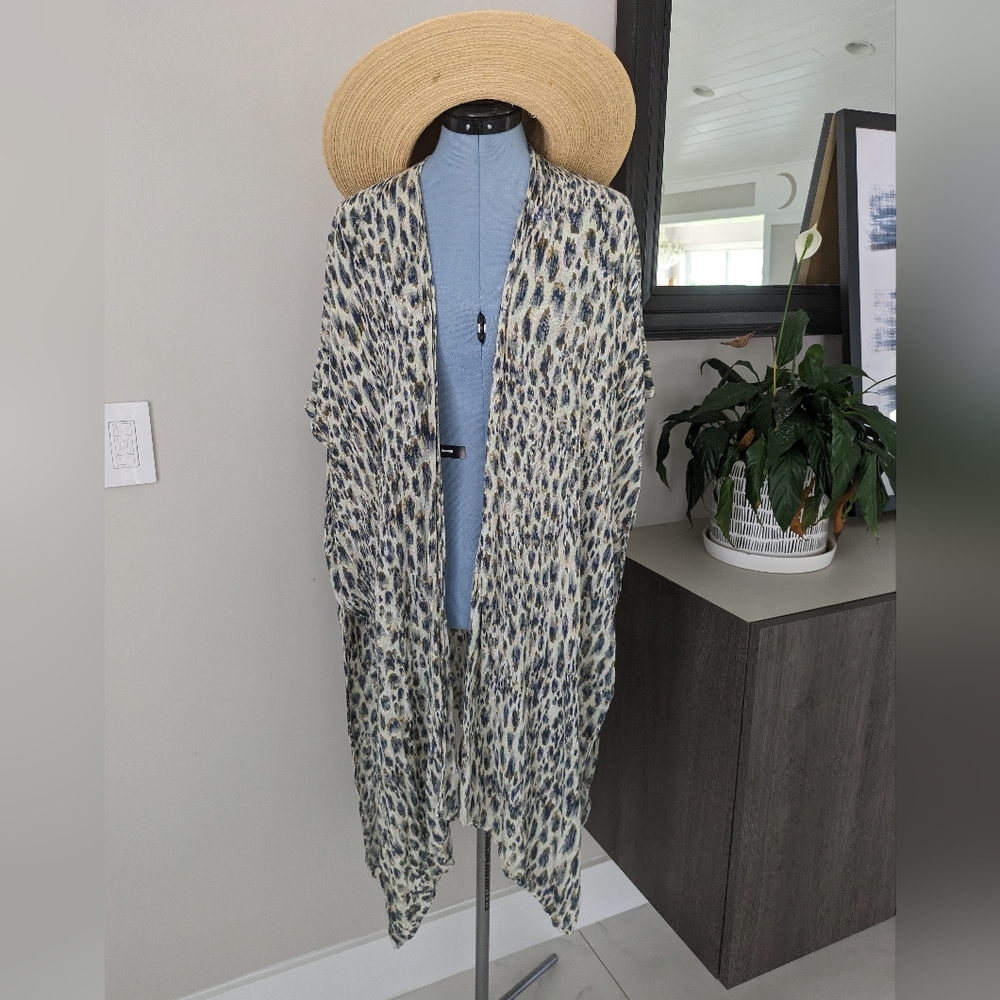 Women's Wrap or Cover Up